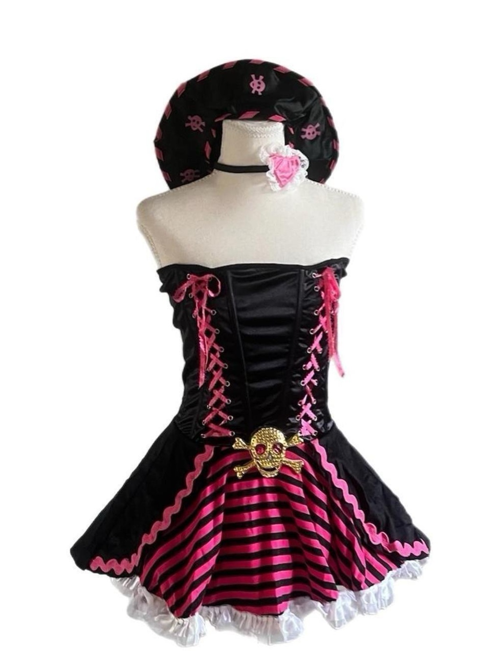 2000s Deadstock Sexy Pirate y2k complete costume 7 piece halloween stripe set